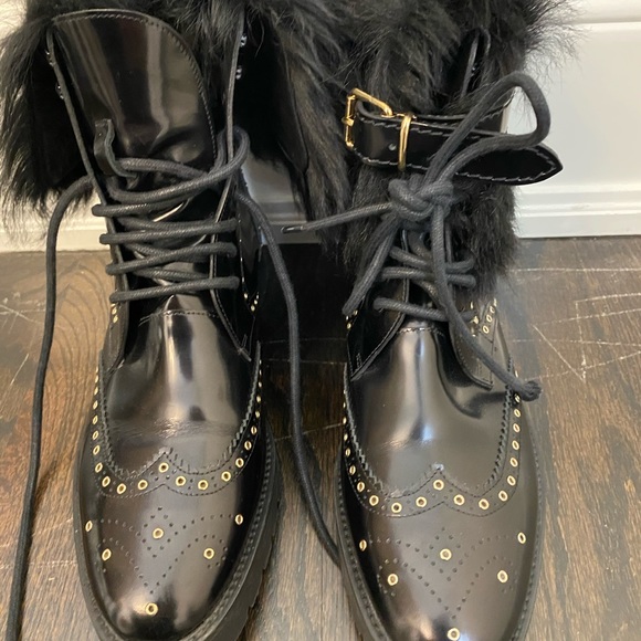 Burberry boots - Picture 4 of 4